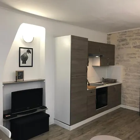 Climatise Barjac Centre Apartment Barjac (Gard)